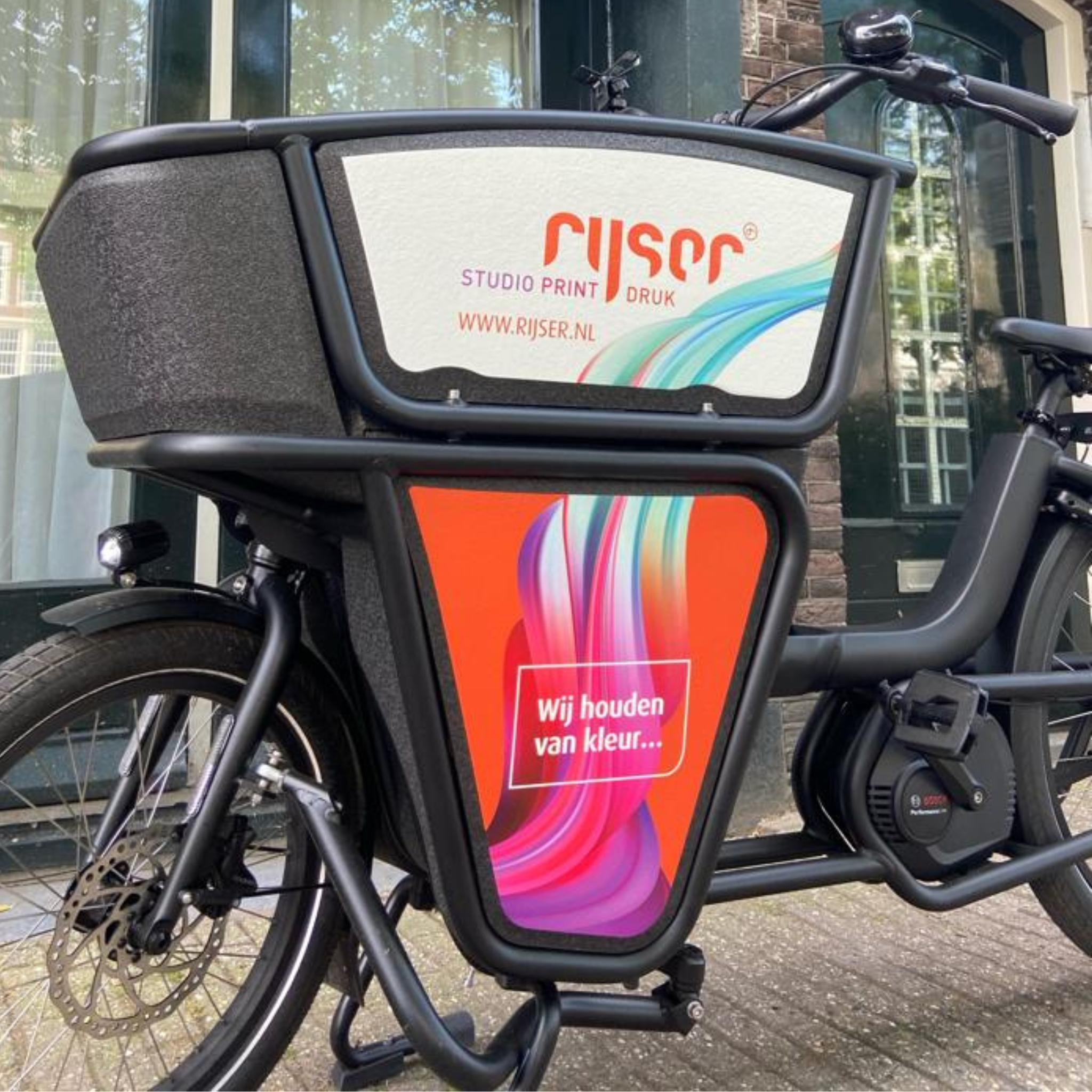 Eigen ontwerp sticker voor de Urban Arrow Shorty voor Rijser.nl